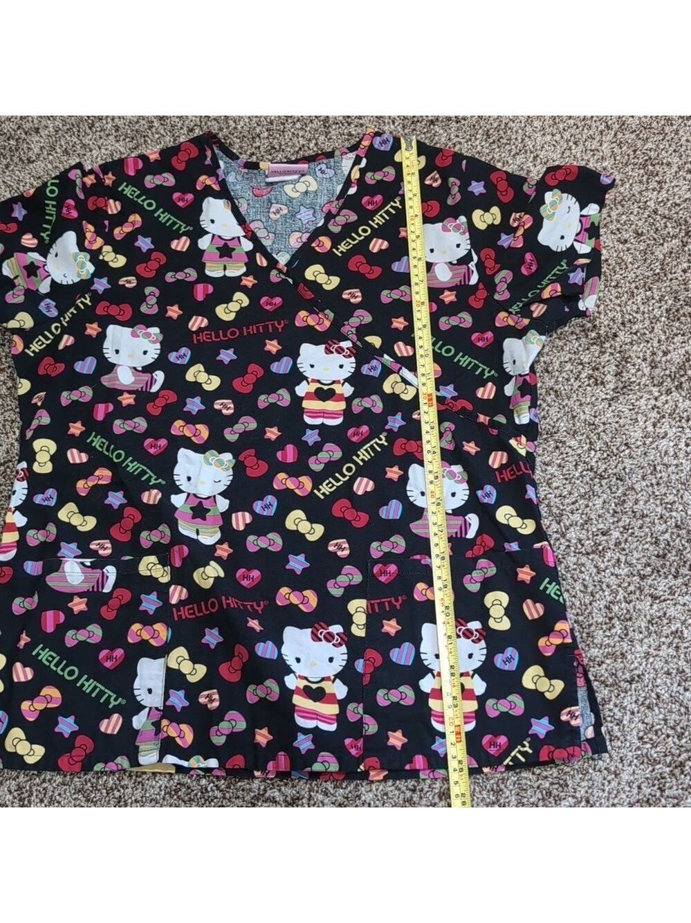 Hello Kitty Scrub Top Size medium - Picture 7 of 10